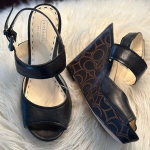 Coach, 6.5 black wedges